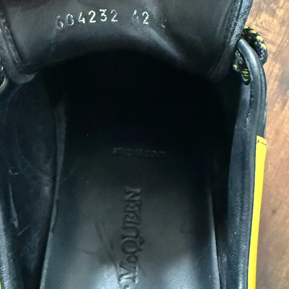 Alexander McQueen Black and Yellow Sneakers EU 42 - Picture 13 of 15